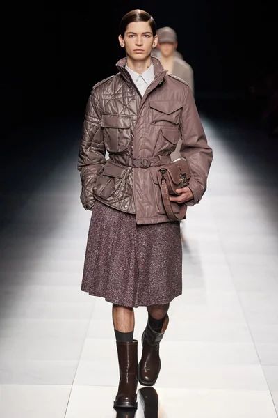 Look 56